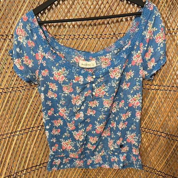 Floral Abercrombie & Fitch top - Picture 1 of 3